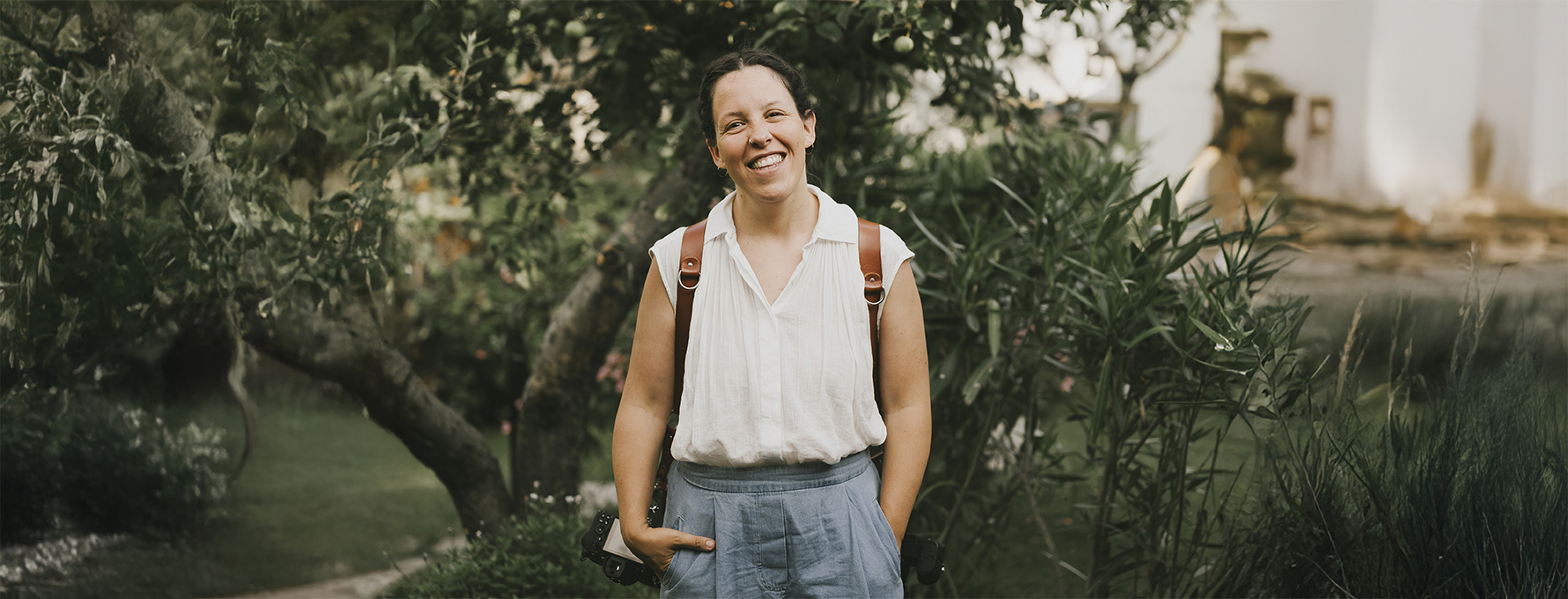 contacto-hero-01-1 contacto-hero-01